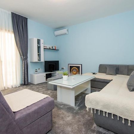 Apartments Kiki Котор Екстер'єр фото